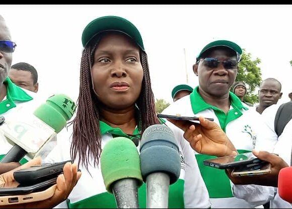 L&rsquo;APRN et la SONABEL Plantent Plus de 770 Arbres à Koudougou